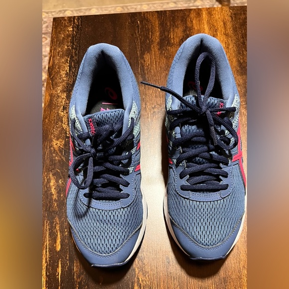 ASICS Gel-Contend 6 running shoe (blue and pink) GEL technology for cushioning. - Picture 8 of 16